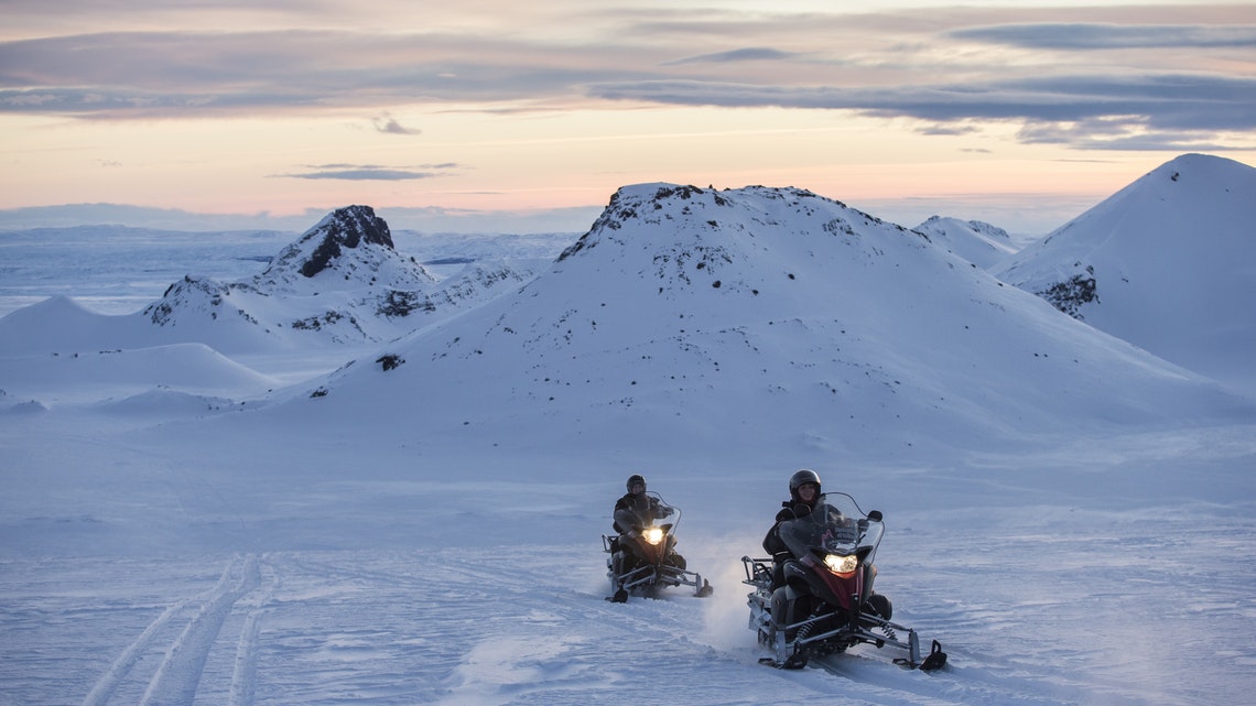 snowmobile tour langjokull glacier