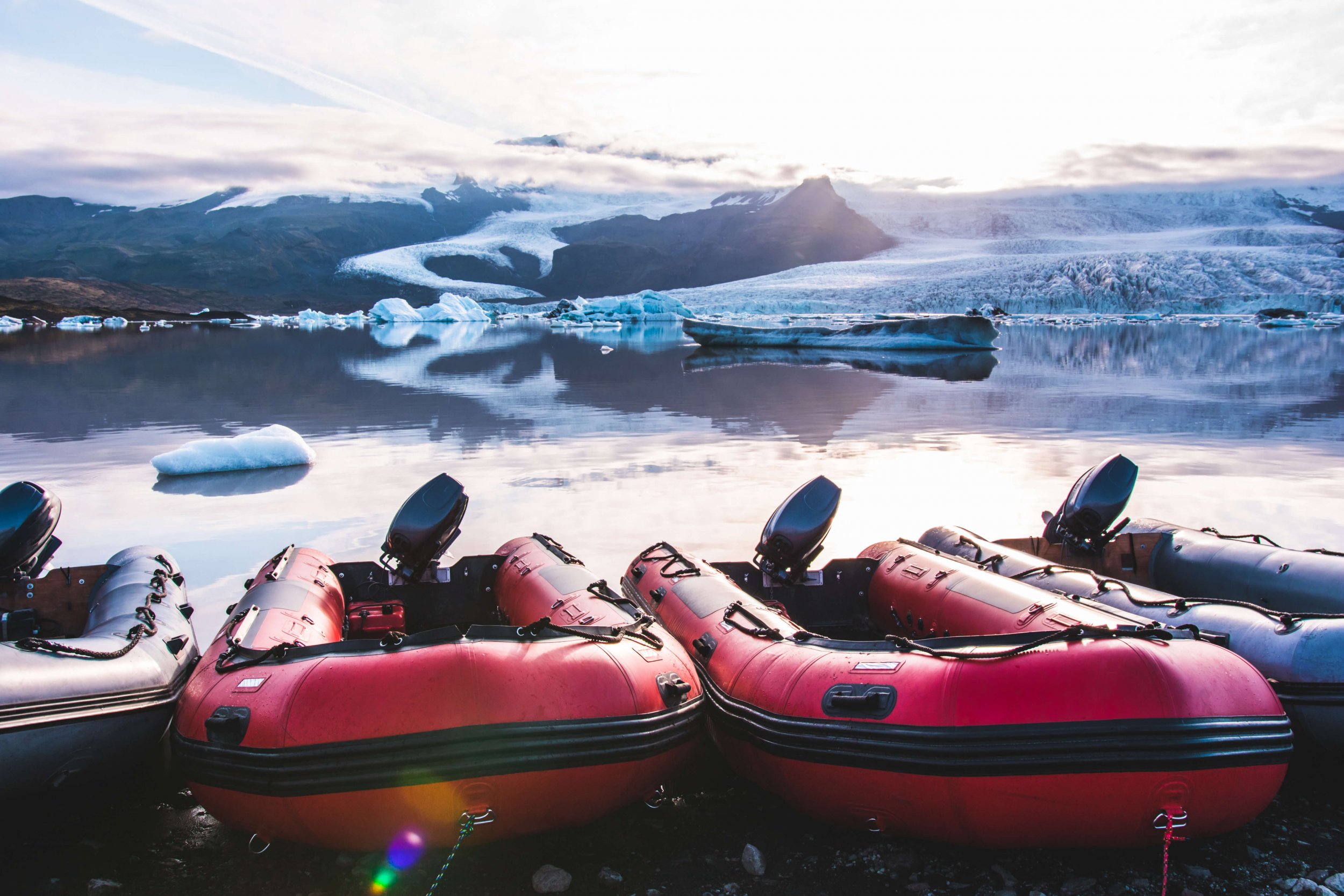 Fjallsárlón Glacier Lagoon Zodiac Boat Tour Iceland Adventure Tours